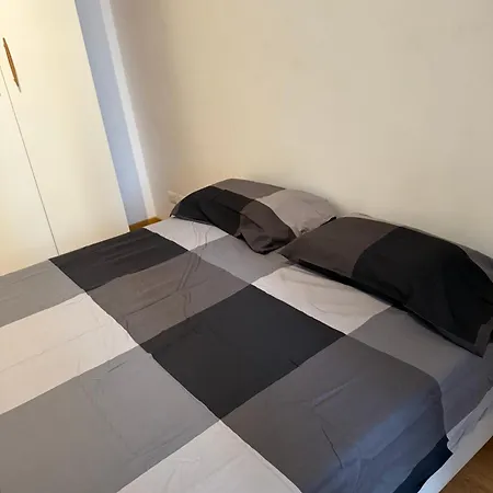 Latini 76 Lägenhet Rom