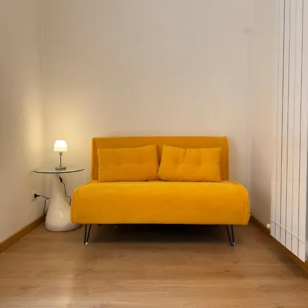 Lägenhet Latini 76