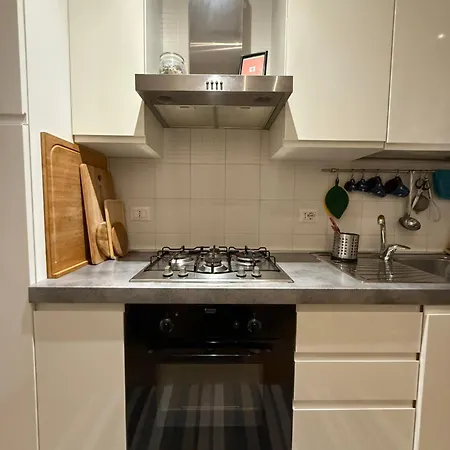 Latini 76 Apartment *